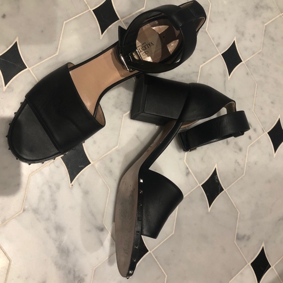 Valentino Soul Rockstud Sandals - Picture 8 of 8